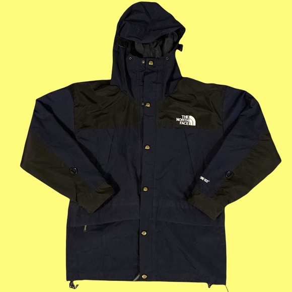 The North Face Other - Classic vintage goretex parka by The North Face